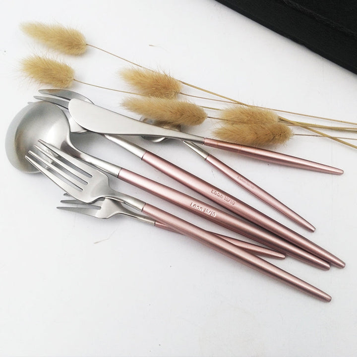 Elevate Your Dining Experience with Our Stainless Steel Cutlery Set