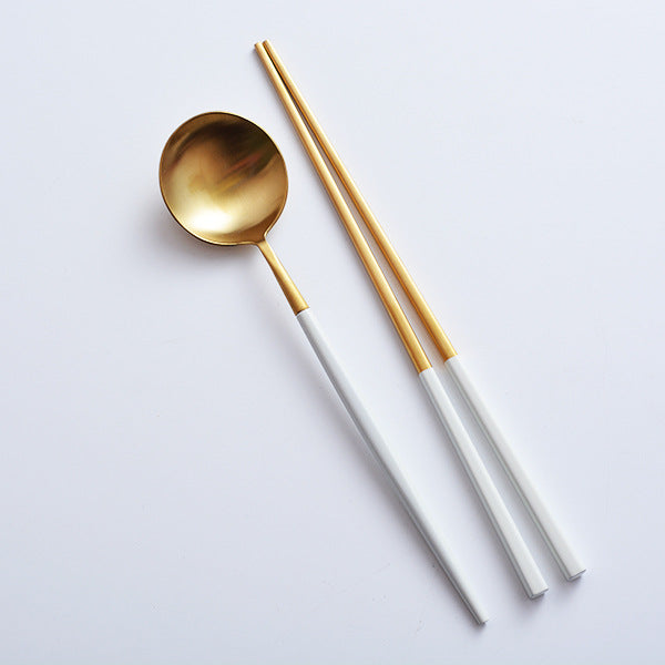 Stainless steel cutlery set